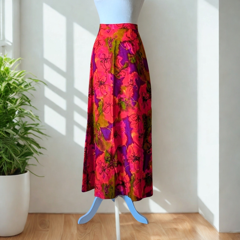 Vintage Maxi Skirt with Vivid Floral Print